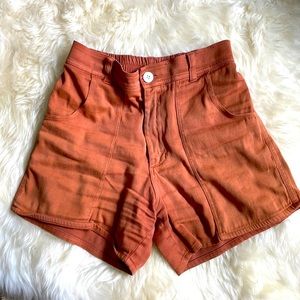 JUNGMAVEN Venice shorts